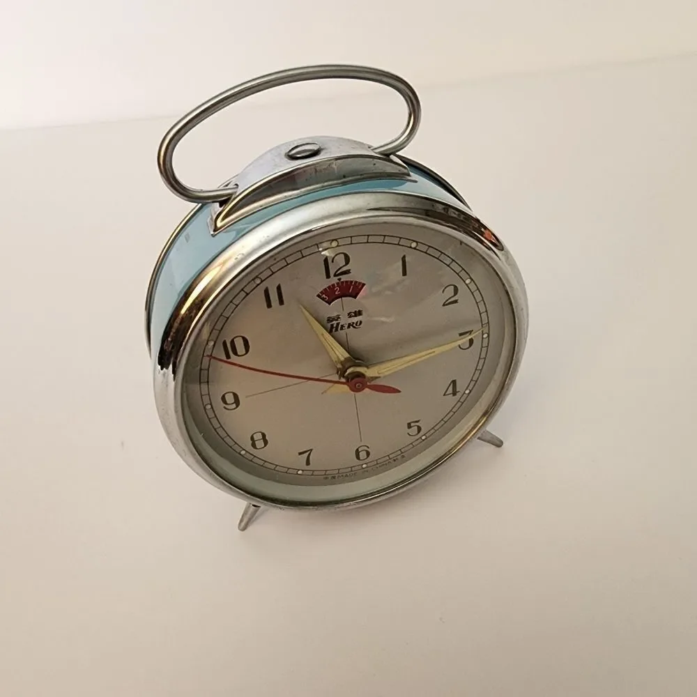 Hero Vintage Inspired Wind Up Metal Table Top Alarm Clock